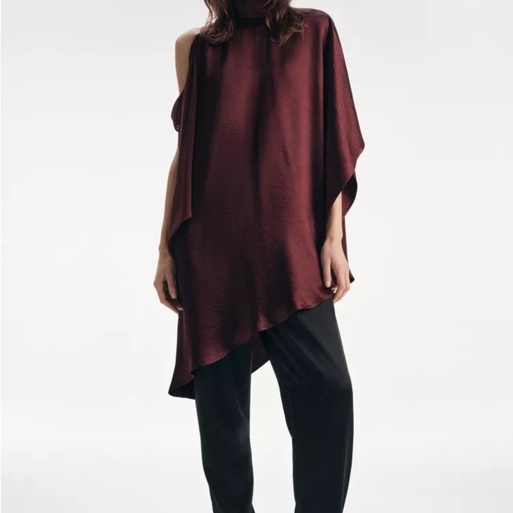 NWT! Zara Burgundy One Sleeve Mock Neck Blouse Tunic with Asymmetrical Hem